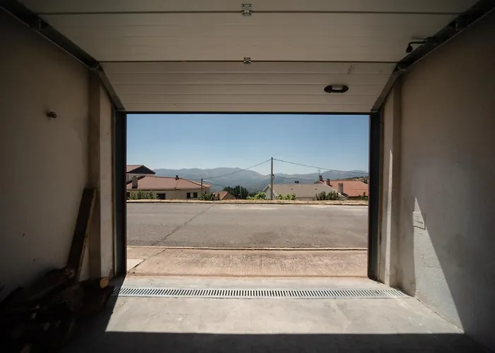 Navaquesera Mirador De Gredos