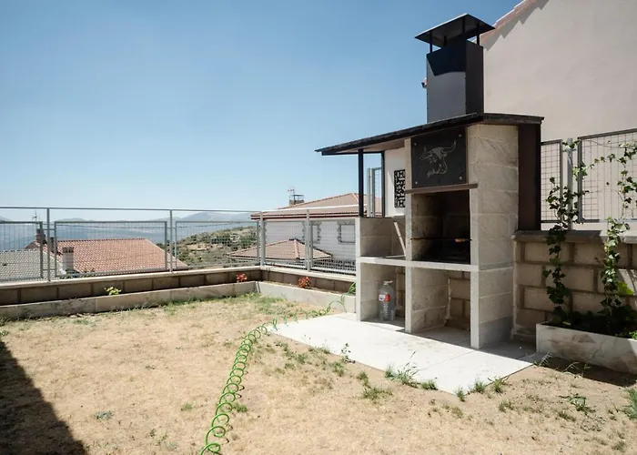 Navaquesera Mirador De Gredos * Ávila