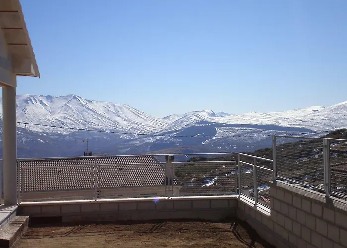 別荘 Navaquesera Mirador De Gredos